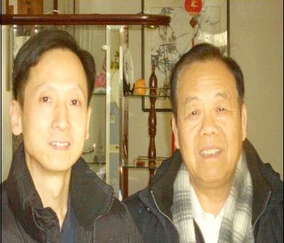 HK中國禪林畫院院長李智隆與我院名譽顧問張森洲先生合影於北京。